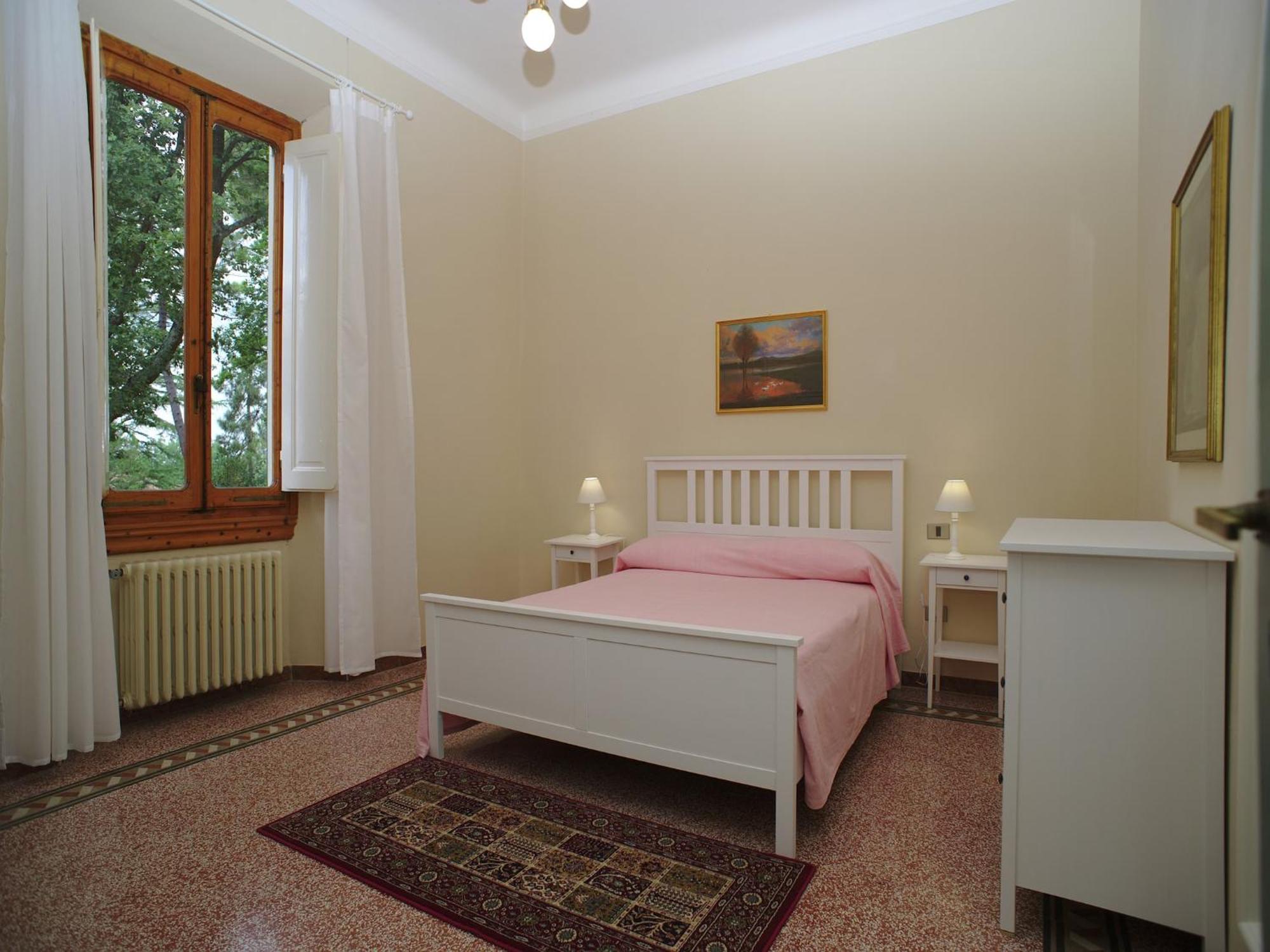 Lovely Holiday Home In Montefiridolfi With Hill View Екстериор снимка