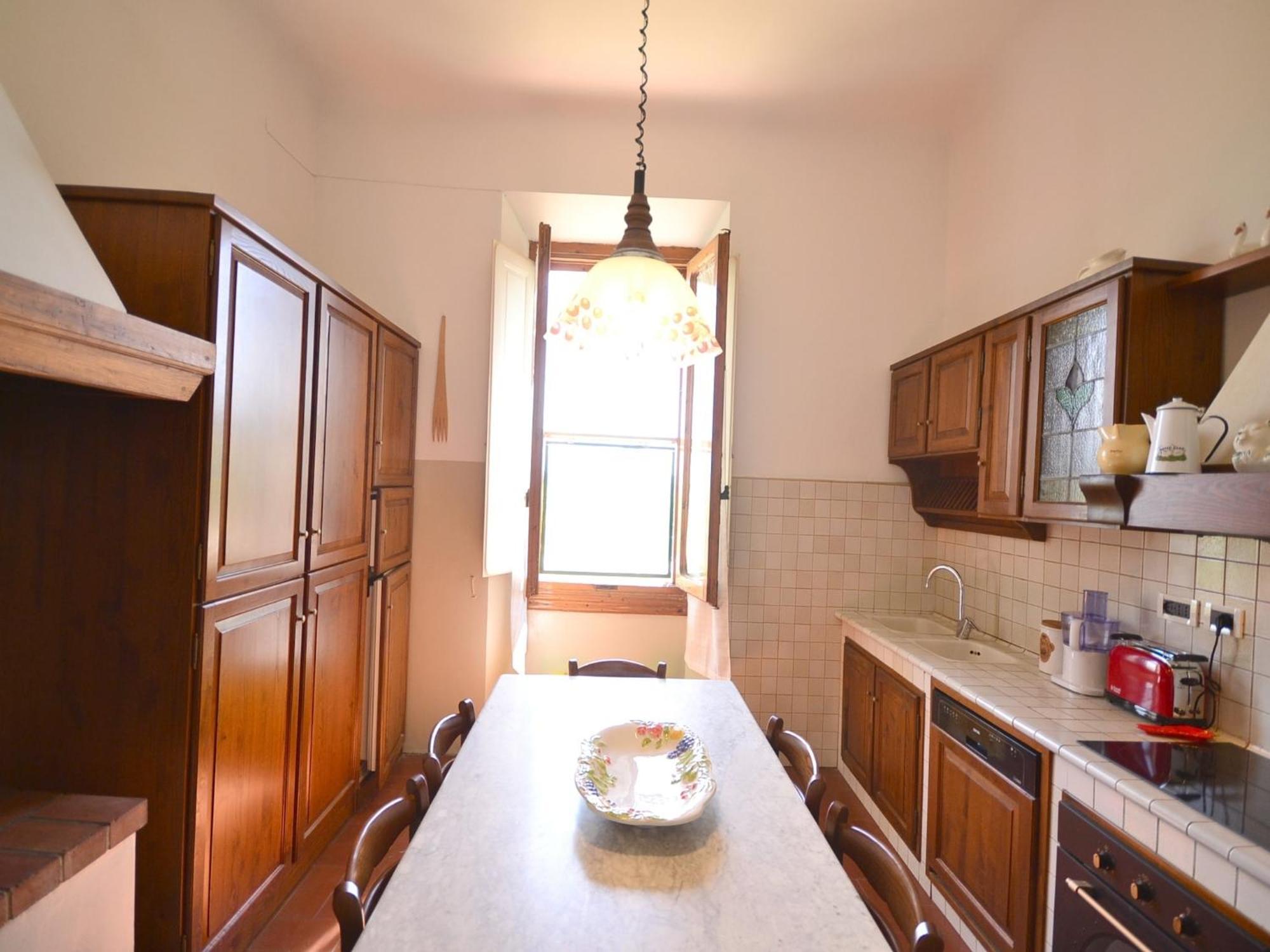 Lovely Holiday Home In Montefiridolfi With Hill View Екстериор снимка