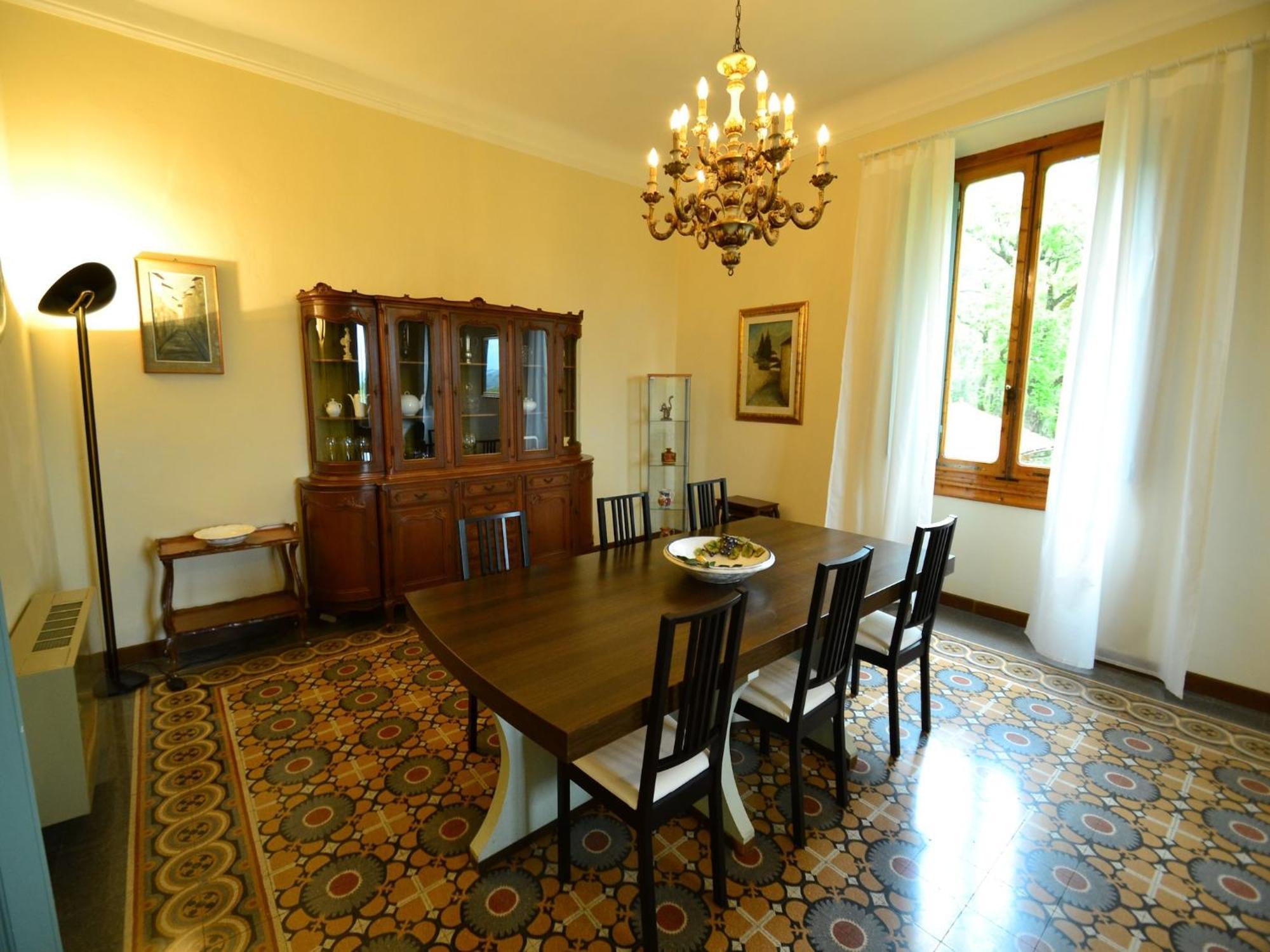 Lovely Holiday Home In Montefiridolfi With Hill View Екстериор снимка